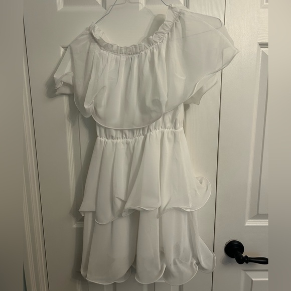 PrettyLittleThing White Ruffle Dress - Picture 3 of 5